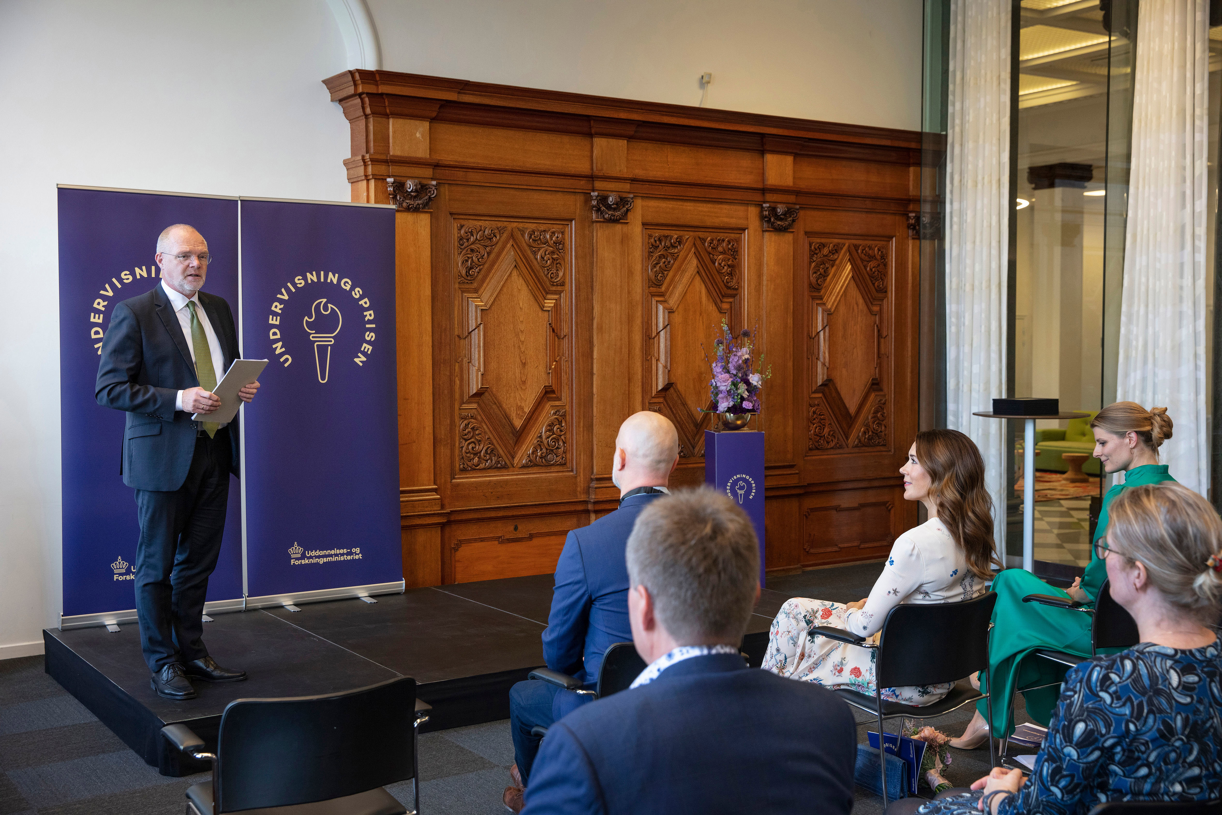 Hans Müller Pedersen, direktør for Uddannelses- og Forskningsstyrelsen, ved prisuddelingen. Foto: Søren Kjeldgaard.