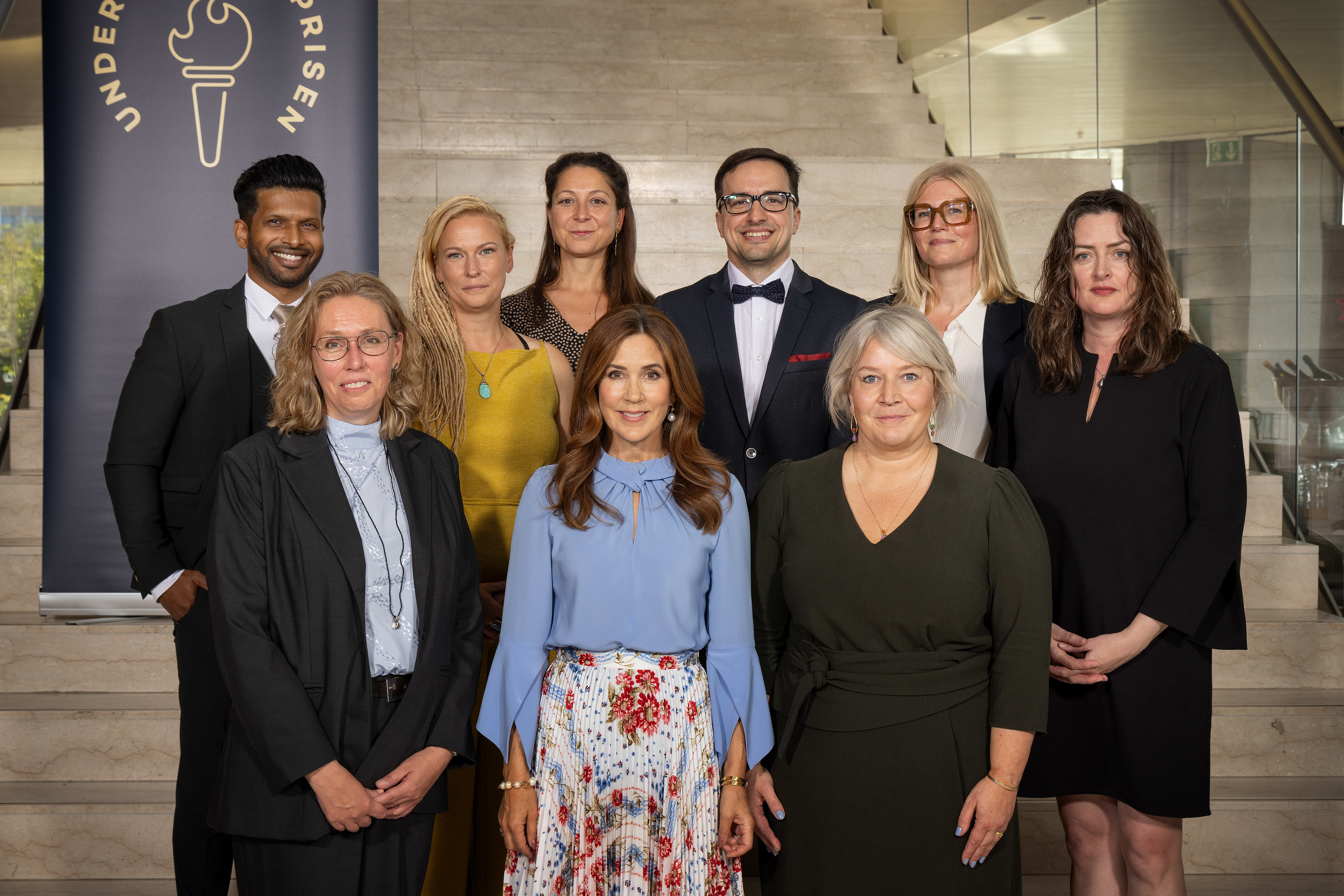 Årets prismodtagere med H.M. Dronningen og uddannelses- og forskningsminister Christina Egelund