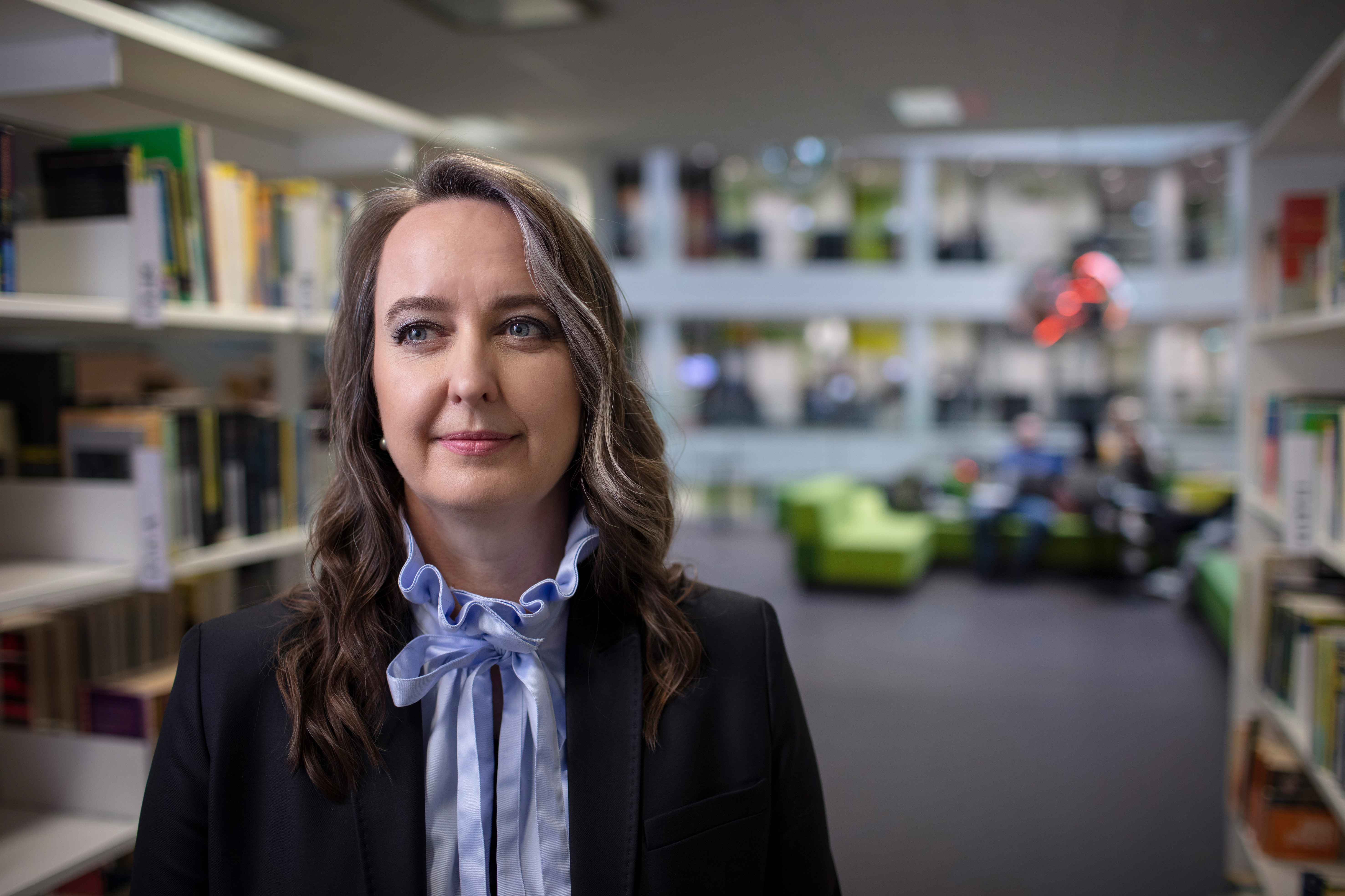 Sygeplejersker skal give menneskeligt nærvær. Derfor skal uddannelsen også skabe rum til svære samtaler og følelser, mener lektor og forskningsleder på VIA University College, Vibeke Røn Noer.