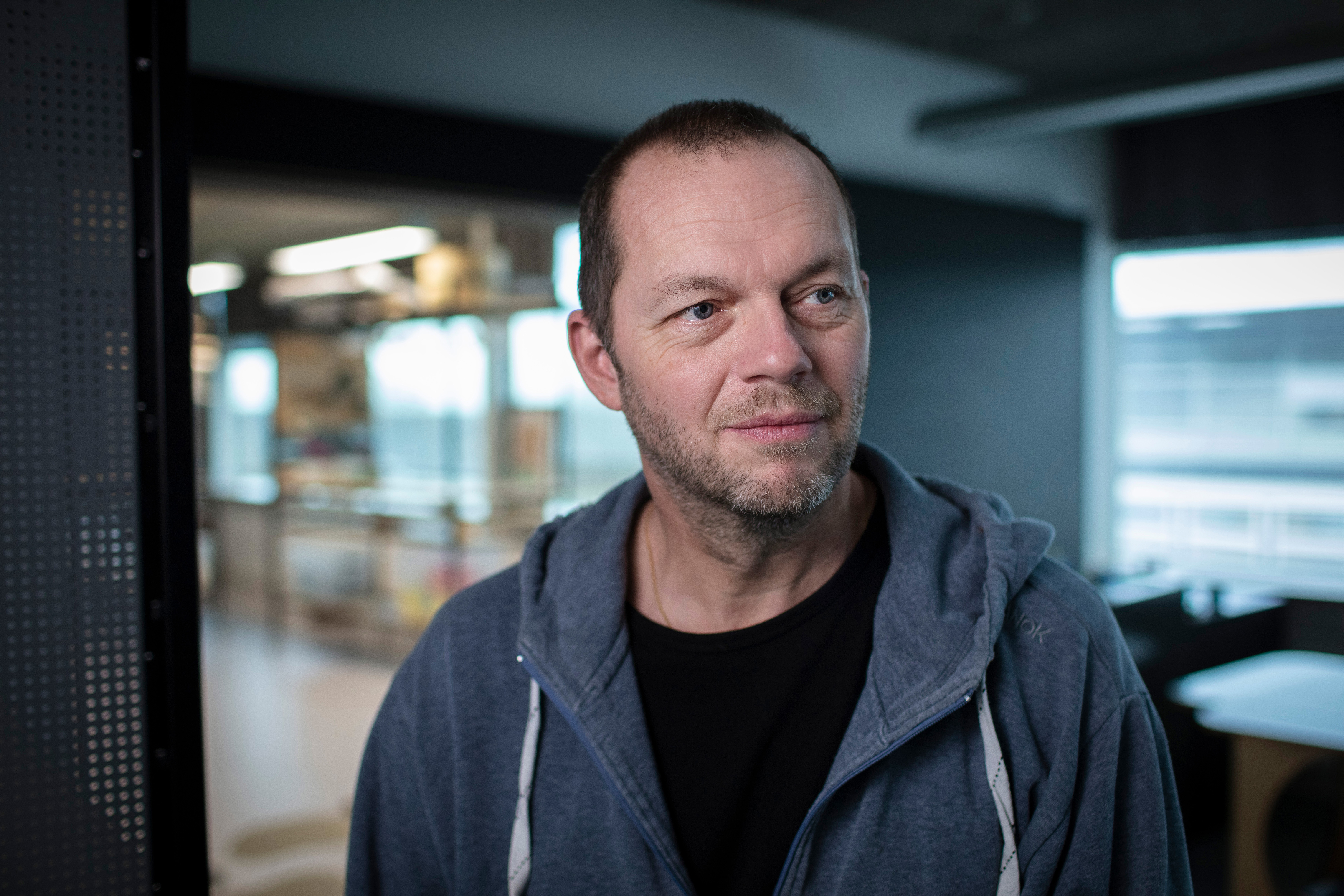 Lærere skal rustes fagligt, men de skal også kunne lede et klasseværelse og skabe trivsel blandt børnene. Derfor lader Knud Erik Christensen sine lærerstuderende på UCL Erhvervsakademi og Professionshøjskole få så stor berøring med rigtige skoleklasser som muligt.