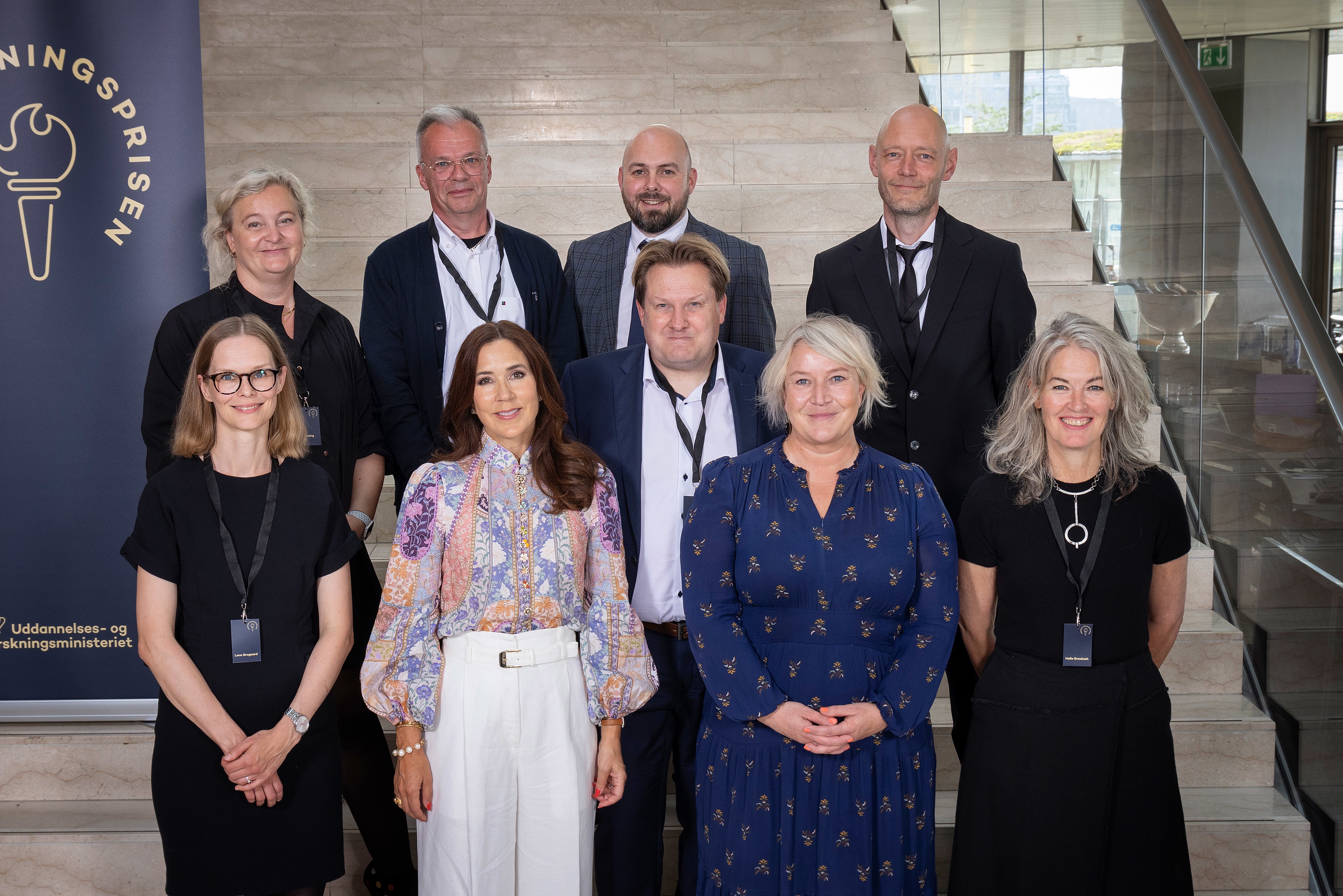 Prismodtagerne med H.K.H. Kronprinsessen og uddannelses- og forskningsminister Christina Egelund.